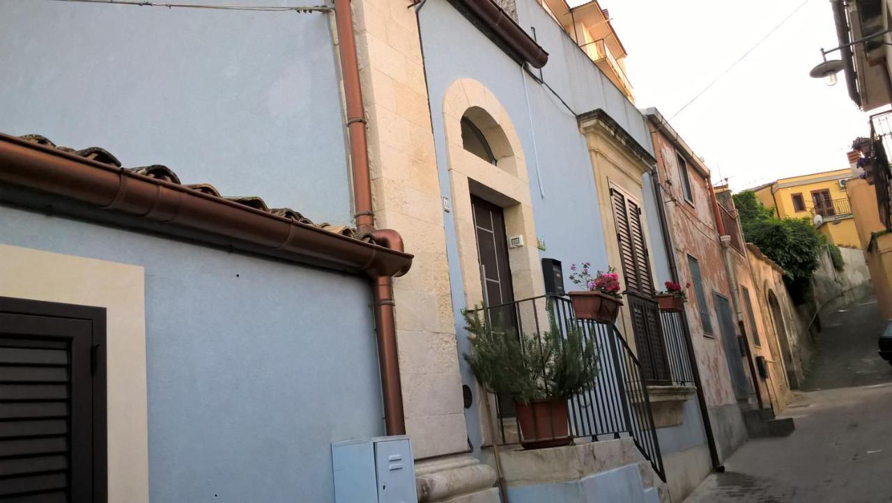 Dimora Del Pero Villa Palazzolo Acreide Exterior foto
